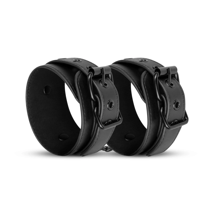 Наручники Bedroom Fantasies: Faux Leather Handcuffs One Size, черные фото 4