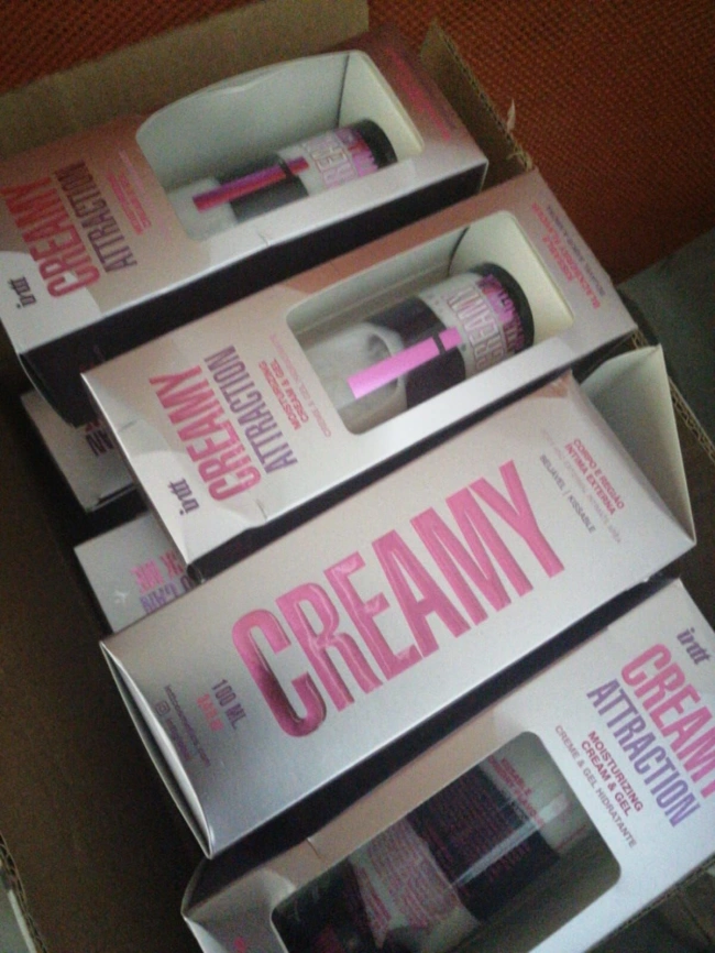 Увлажняющий крем-гель 2в1 Intt Creamy Attraction Blackberry 100мл (мятая упаковка!!!) фото 2
