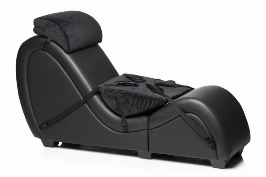 Секс-кресло с подушками Master Series Kinky Sex Lounge with Cushions - Black фото 1