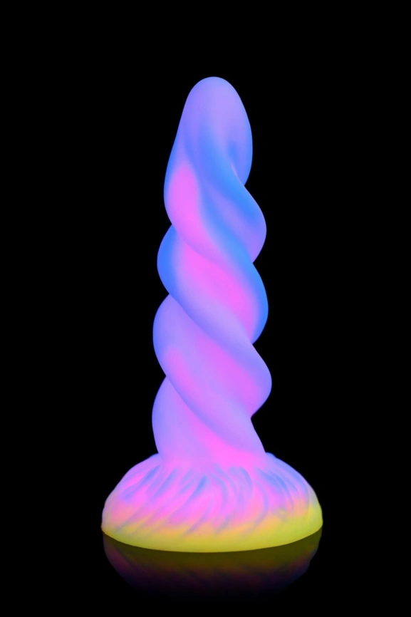 Фэнтезийный фаллоимитатор Creature Cocks Glow-in-the-Dark Unicorn Dildo, светится в темноте, 20,6 см фото 5