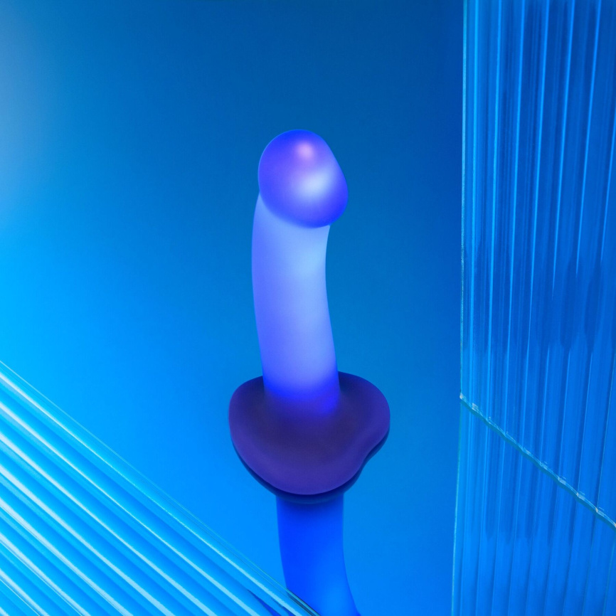 Дилдо, що світиться Strap-On-Me Glow-LED Dildo Purple - M фото 6