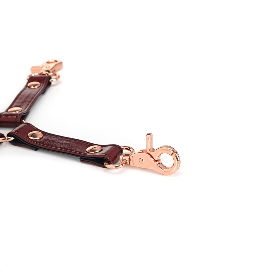 Шкіряна хрестовина Liebe Seele Wine Red Hogtie фото 4