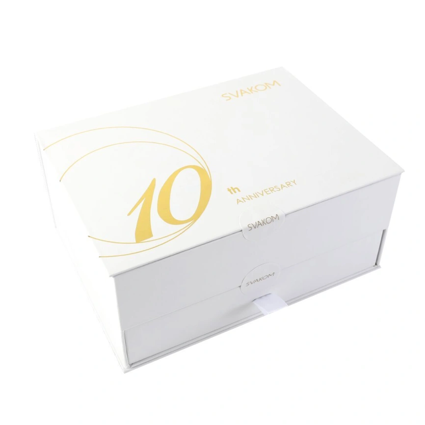 Подарочный набор Svakom Anniversary Box: вакуумный стимулятор, ленты, маска, лубрикант, спрей фото 14