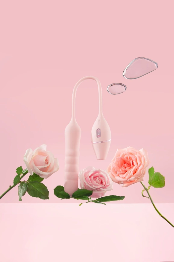 Пульсатор с вакуумным стимулятором KISSTOY Cathy III Pink, 5 режимов вакуума, 10 режимов пульсации фото 9