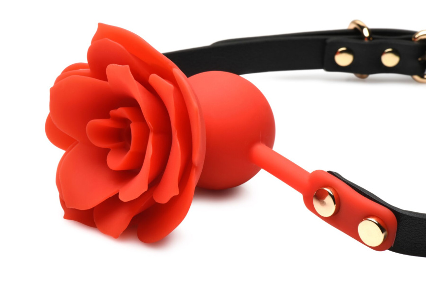 Силіконовий кляп з трояндою Master Series: Blossom Silicone Rose Gag – Red фото 2