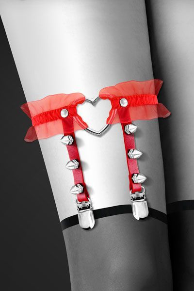 Гартер на ногу Bijoux Pour Toi - WITH HEART AND SPIKES Red, сексуальна підв'язка з сердечком фото 2