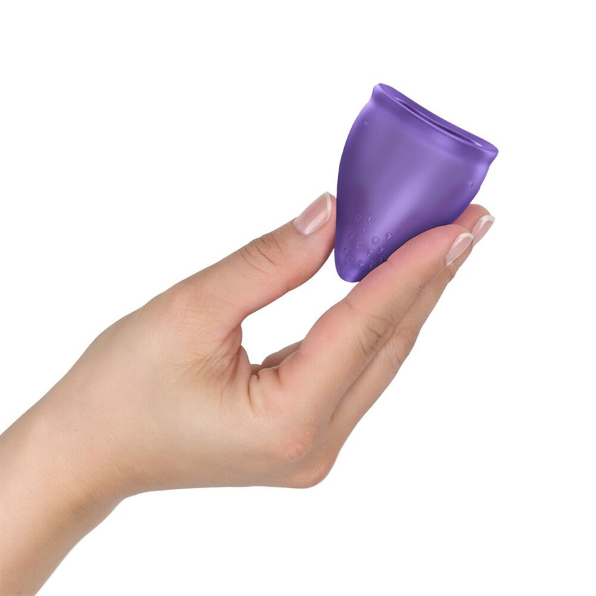 Менструальна чаша Fun Factory FUN CUP SIZE B Black Currant, багаторазова, діаметр 4,3 см, об’єм 30 мл фото 4