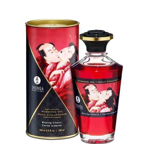 Разогревающее масло Shunga Aphrodisiac Warming Oil - Blazing Cherry (100 мл) без сахара, вкусный фото 1
