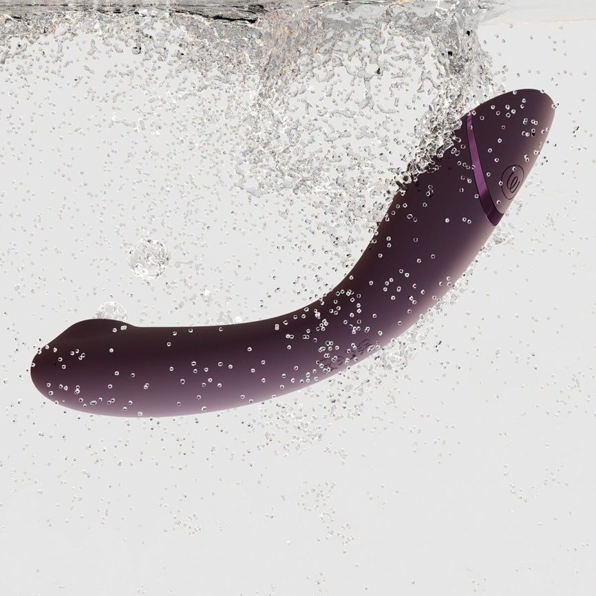 Вакуумний стимулятор для точки G та клітора з вібрацією Womanizer OG Aubergine, 12 рівнів, 3 режими фото 6