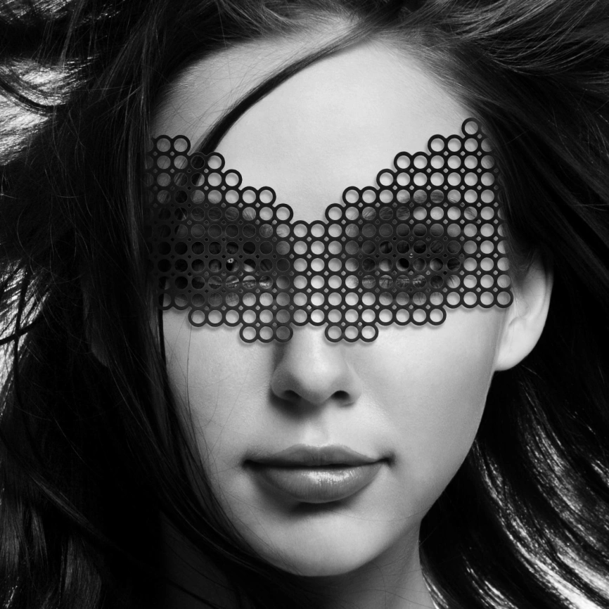 Маска на лицо Bijoux Indiscrets - Erika Mask, виниловая, клеевое крепление, без завязок фото 2