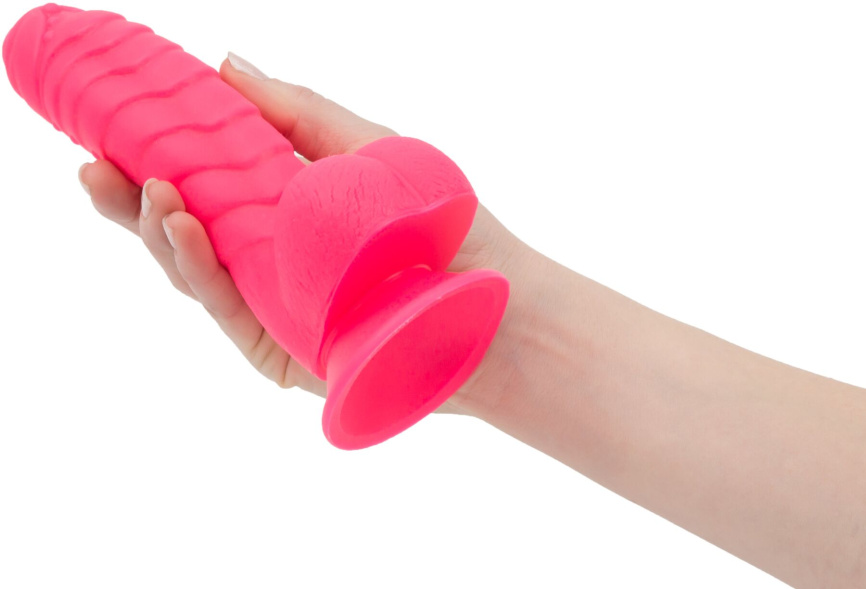Ребристий фалоімітатор на присосці ADDICTION — Tom 7″ Dildo With Balls — Pink, віброкуля в подарунок фото 4