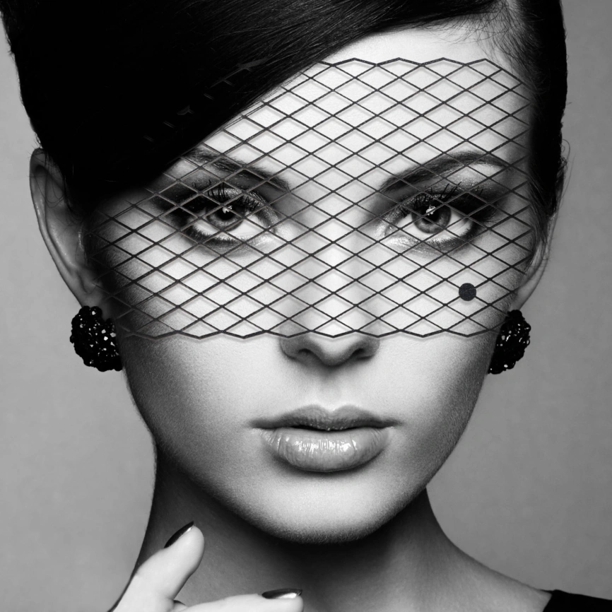 Маска на лицо Bijoux Indiscrets - Louise Mask, виниловая, клеевое крепление, без завязок фото 2