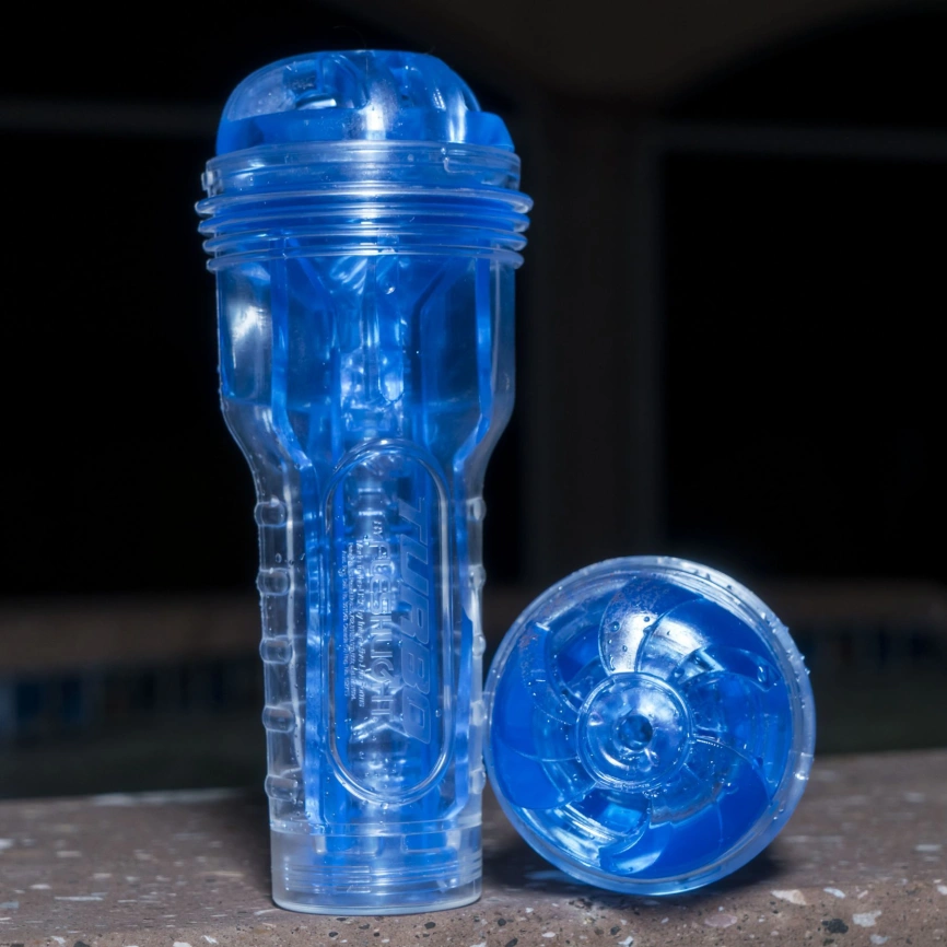 Мастурбатор Fleshlight Turbo Thrust Blue Ice (имитатор минета) фото 4