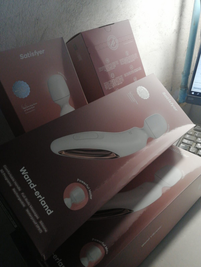 Вібромасажер Satisfyer Wand-erland (White/Rosegold) (м'ята упаковка!!!) фото 2