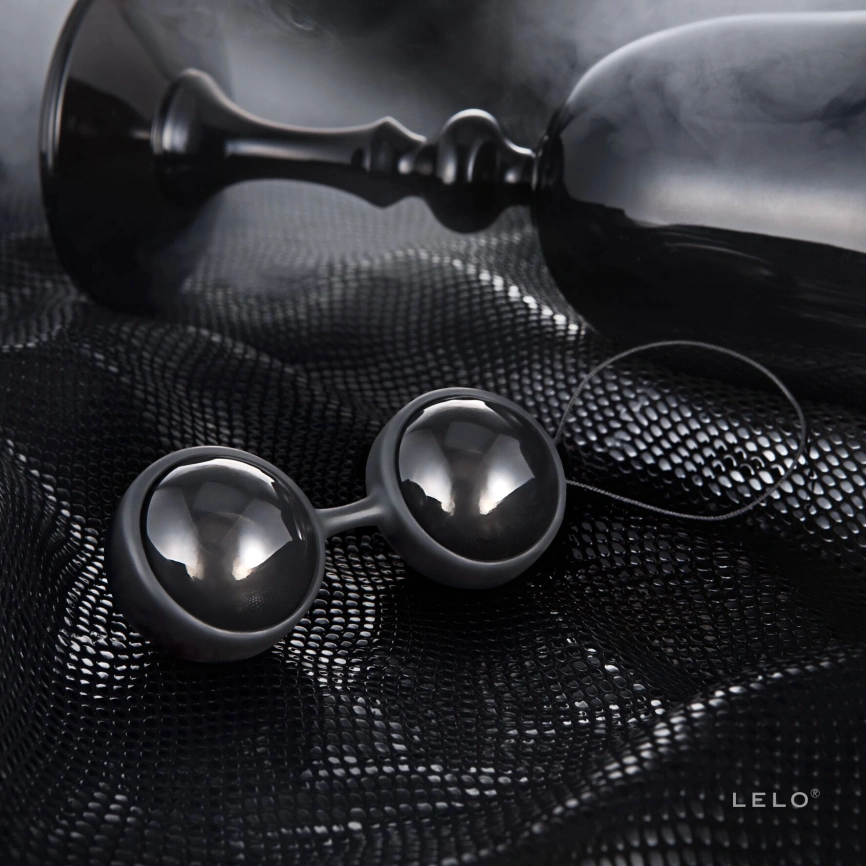 Вагинальные шарики LELO Luna Beads Noir Black, смещенный центр тяжести, диаметр 2,9 см, 2х37 г фото 5