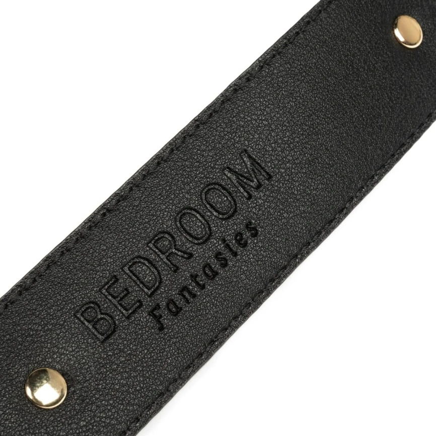 Набор для BDSM Bedroom Fantasies: Bondage Suitcase 13 Pcs - Cow Leather фото 7