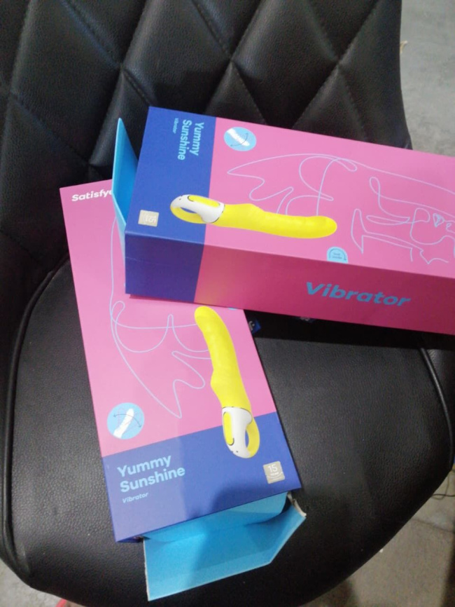 Потужний вібратор Satisfyer Vibes Yummy Sunshine (м'яте паковання!!!) фото 2