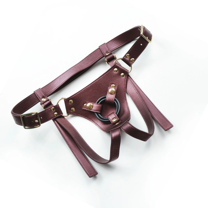 Трусики для страпона Strap-On-Me Harness Generous Aubergine, One Size, искусственная кожа, регулируемые ремни, сменные крепления д фото 6