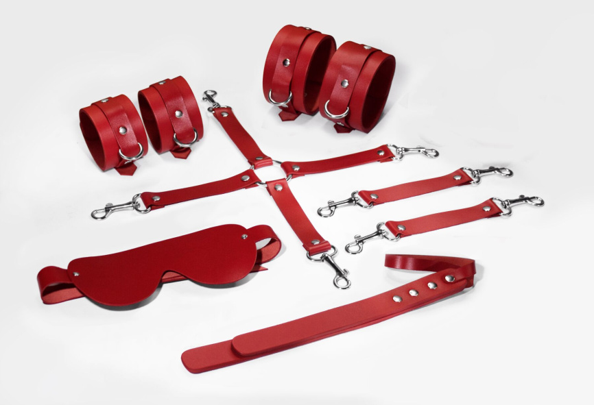 Набір Feral Feelings BDSM Kit 5 Red, наручники, поножі, хрестовина, маска, падл фото 1