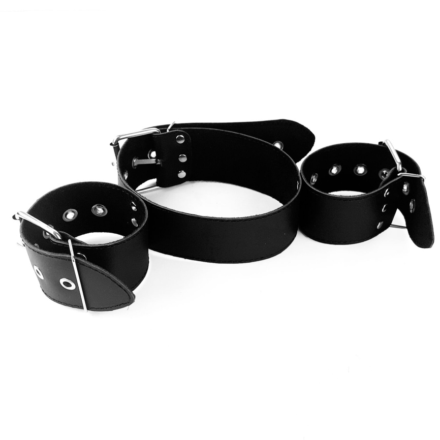 Нашийник з наручниками із натуральної шкіри Art of Sex - Bondage Collar with Handcuffs фото 5