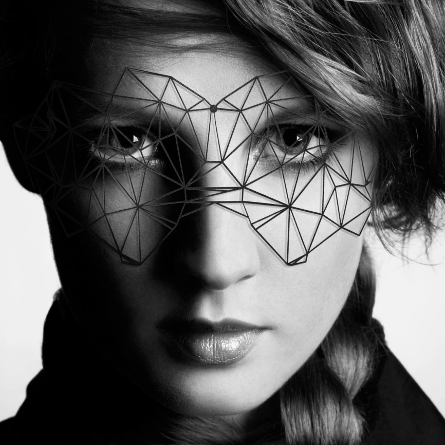 Маска на лицо Bijoux Indiscrets - Kristine Mask, виниловая, клеевое крепление, без завязок фото 2