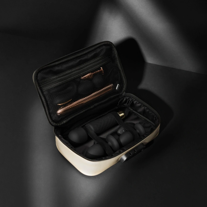 Кейс для игрушек Dorcel DISCREET BOX LUXURY GOLD, кодовый замок, 27×16×7,62 см фото 12