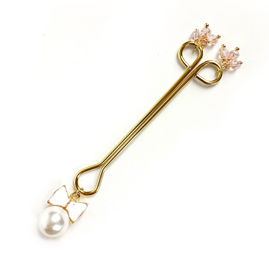 Затискач для клітора Art of Sex - Clit Clamp Bow Pearl фото 1