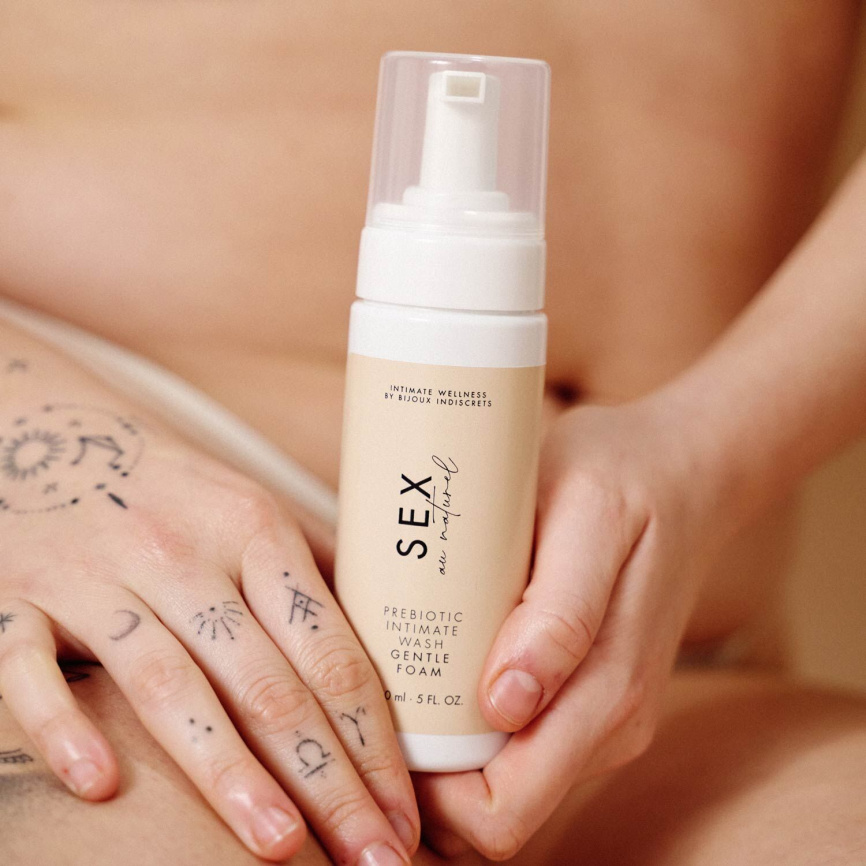 Піна для інтимної гігієни Bijoux Indiscrets Sex Au Naturel Prebiotic Intimate Wash Gentle Foam 150мл фото 3