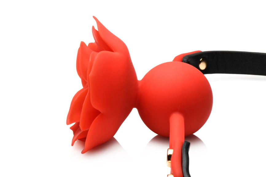 Силіконовий кляп з трояндою Master Series: Blossom Silicone Rose Gag – Red фото 4